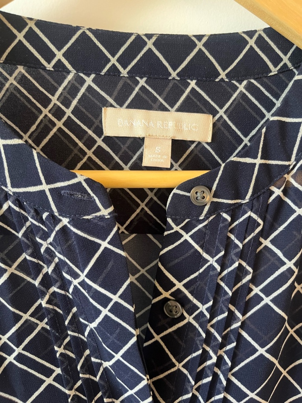 Banana Republic Sheer Navy Grid Print Blouse with Solid Navy Shell | Size Small - Picture 7 of 11
